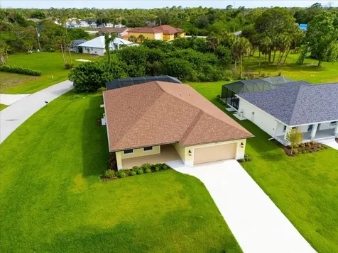 9187 Prospect Avenue Englewood FL 34224