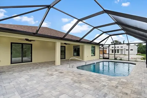 9187 Prospect Avenue Englewood FL 34224