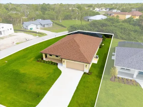 9187 Prospect Avenue Englewood FL 34224