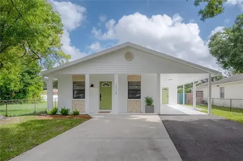 1715 W Cluster Avenue Tampa FL 33604