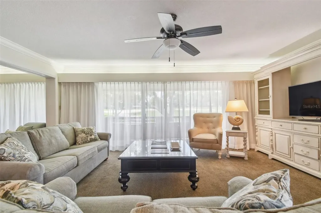36750 Us Highway 19 N Palm Harbor FL 34684