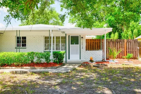 10938 N Lantana Avenue Tampa FL 33612
