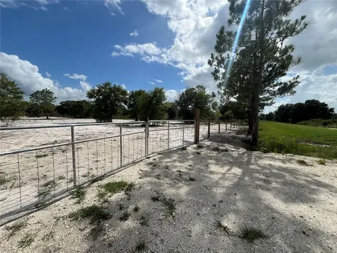 16916 NW 262nd Street Okeechobee FL 34972