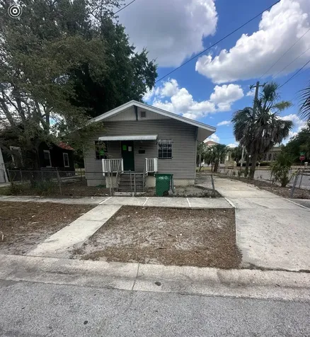 1220 Holmes Avenue Tampa FL 33605