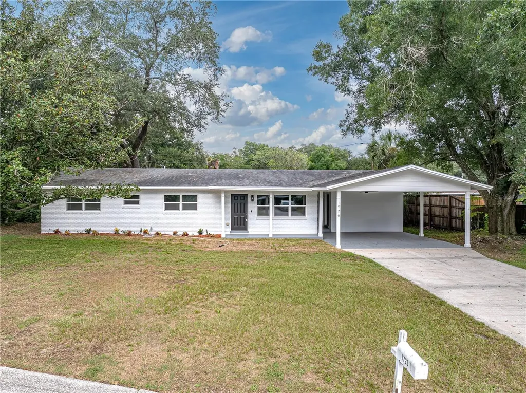 1726 Petersburg Avenue Lakeland FL 33803