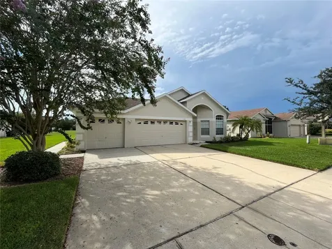 102 Burrell Circle Kissimmee FL 34744