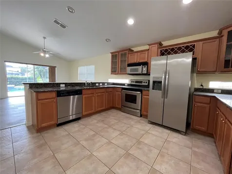 102 Burrell Circle Kissimmee FL 34744