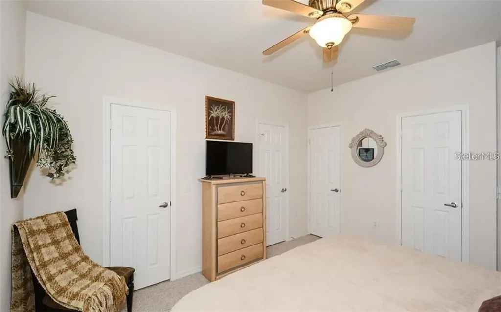 7685 Plantation Circle University Park FL 34201
