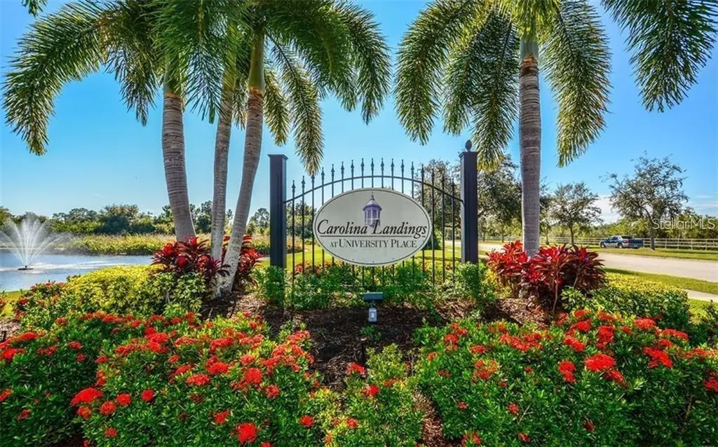 7685 Plantation Circle University Park FL 34201