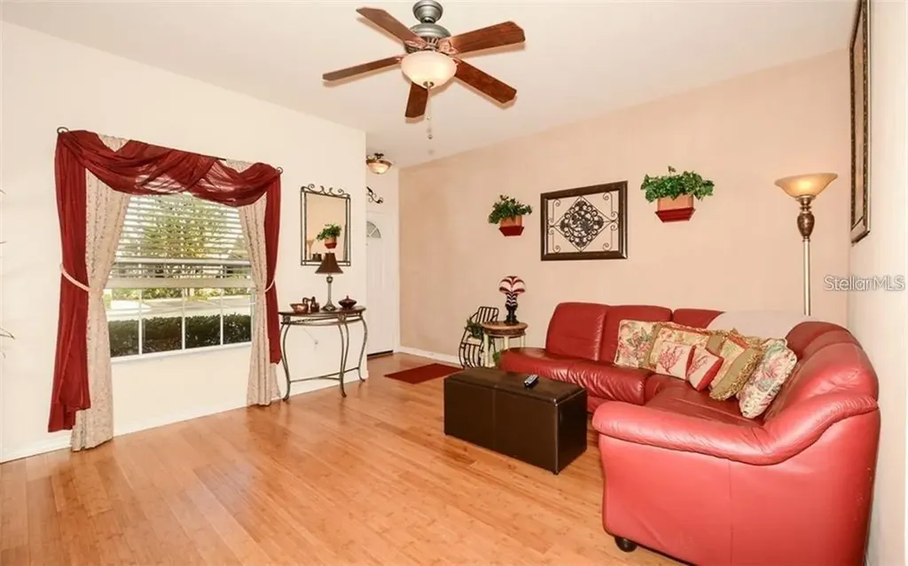 7685 Plantation Circle University Park FL 34201