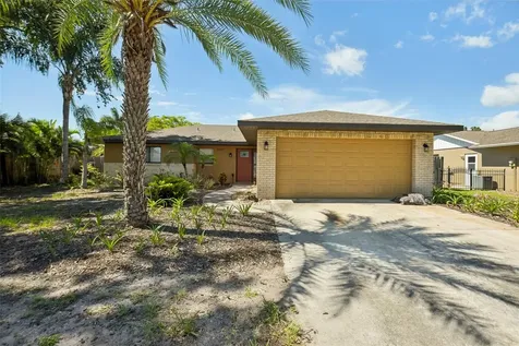 5206 38th Avenue W Bradenton FL 34209