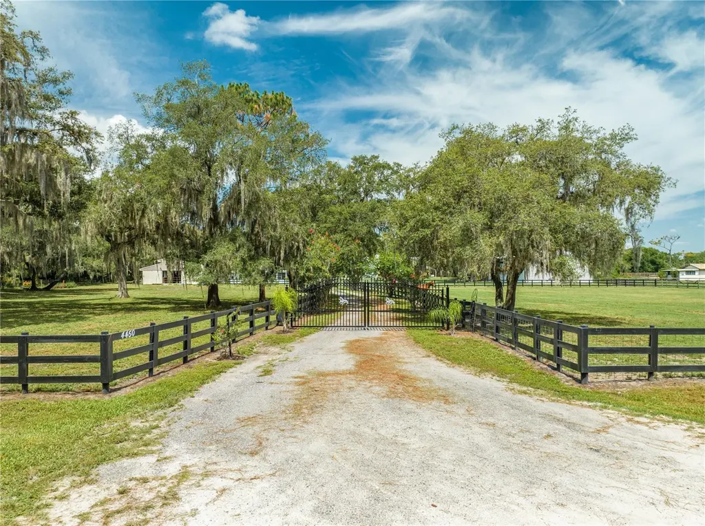 4450 Kaiser Avenue St Cloud FL 34772