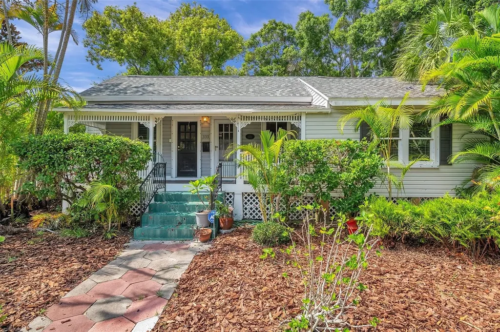 335 11th Avenue NE St Petersburg FL 33701