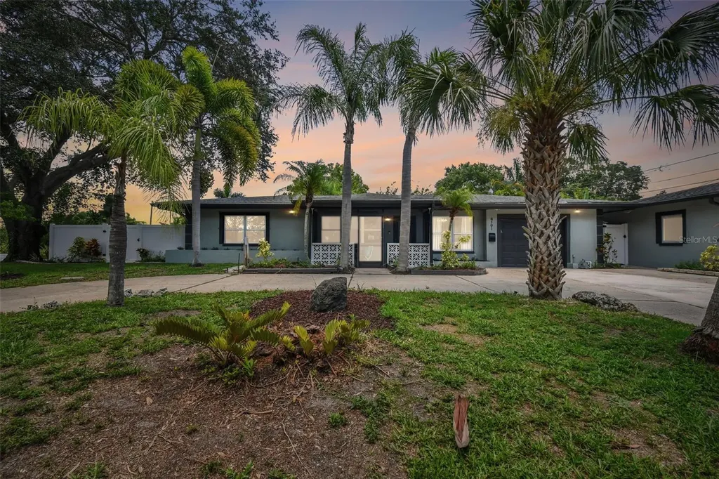 4191 Walnut Street NE St Petersburg FL 33703