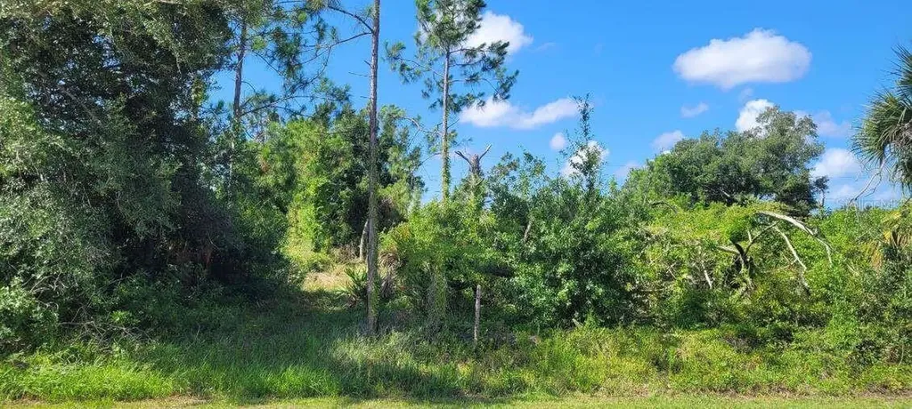 4459 S Access Road Englewood FL 34224