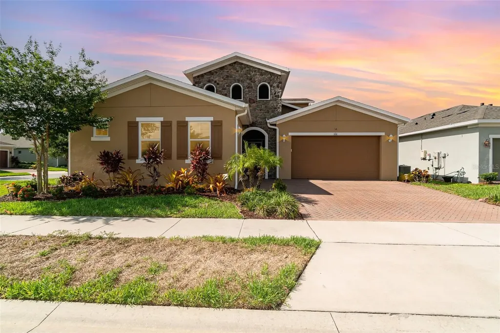 918 Tidal Pond Drive Groveland FL 34736