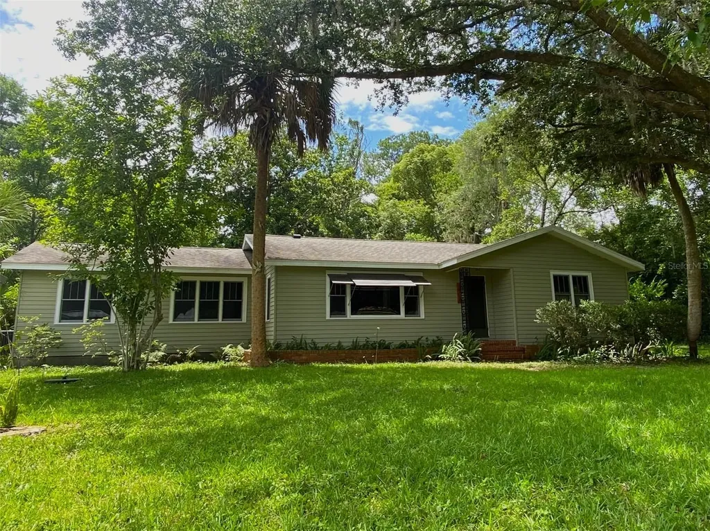 18785 NW 240th Street High Springs FL 32643