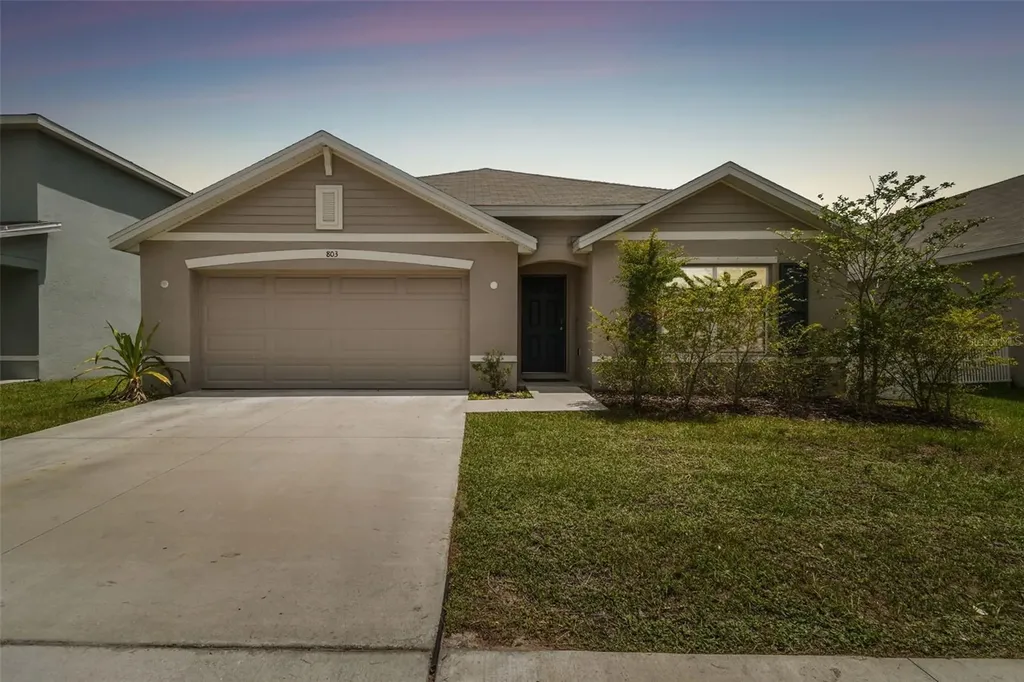 803 18th Avenue SE Ruskin FL 33570
