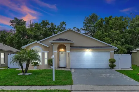 4992 Luna Negra Drive Orlando FL 32811