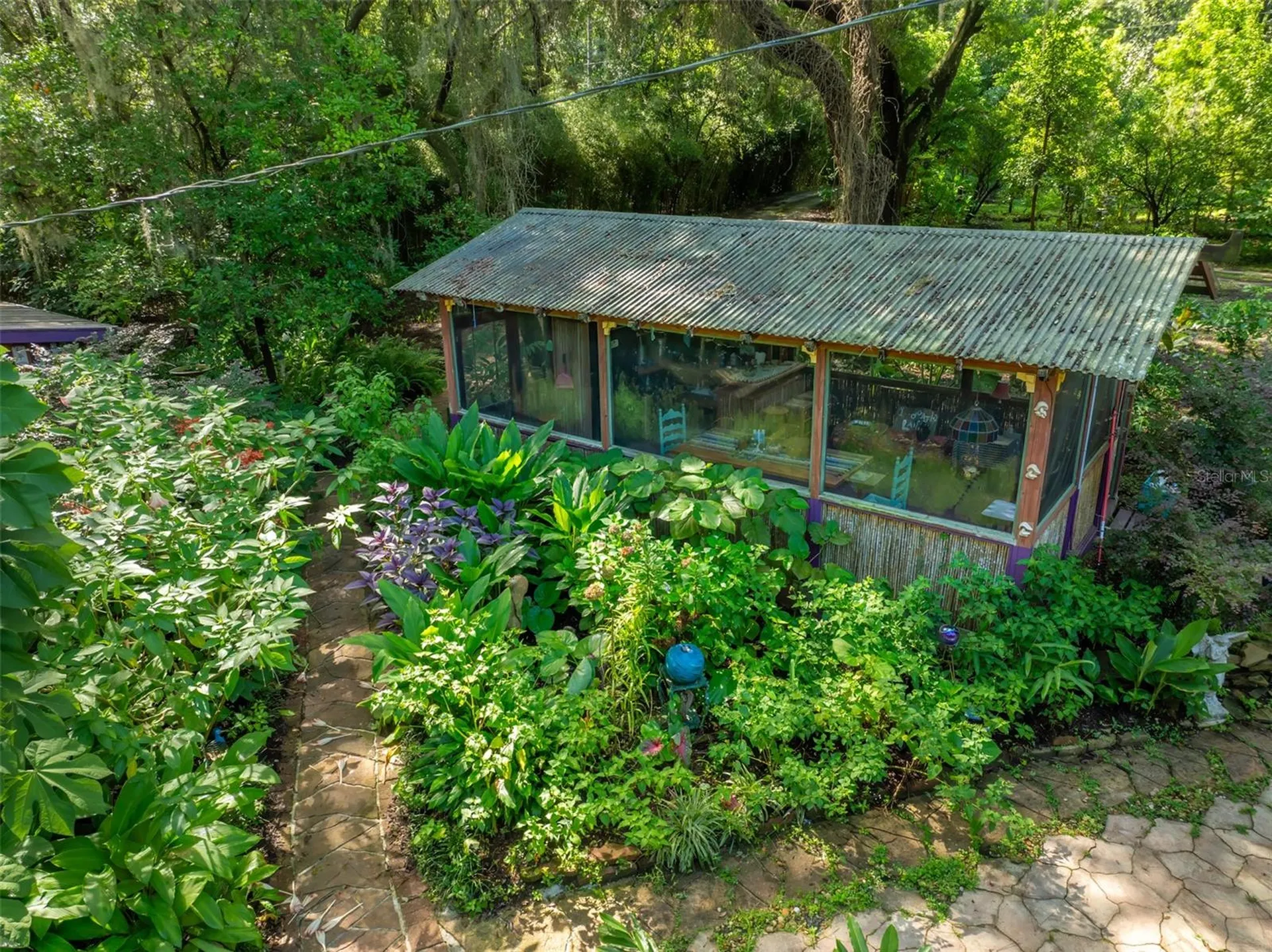 250 W West Lake Drive Hawthorne FL 32640