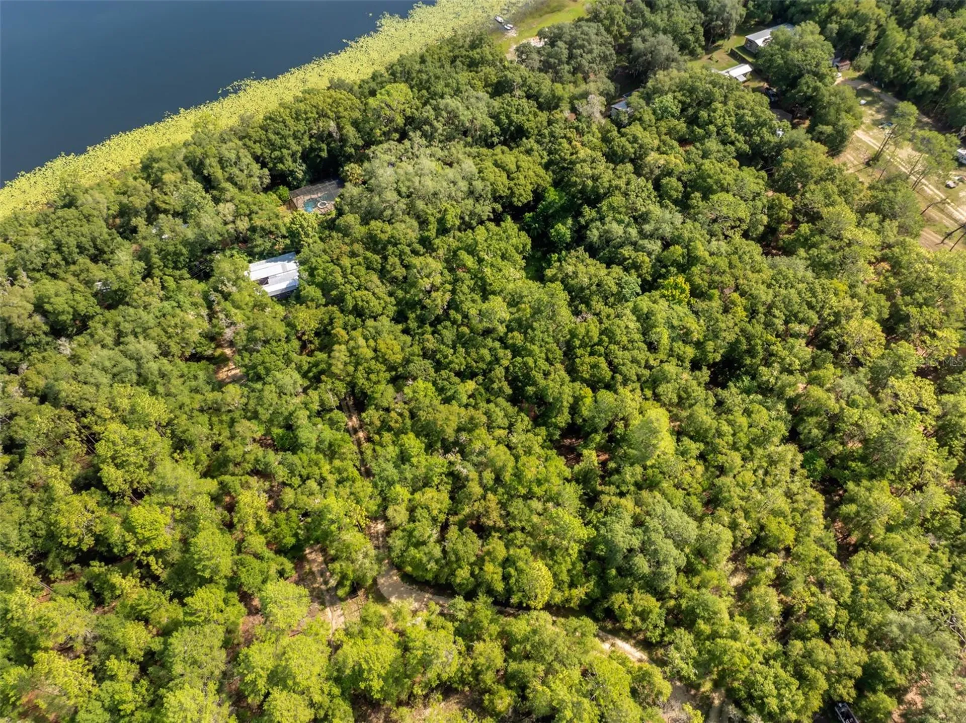 250 W West Lake Drive Hawthorne FL 32640