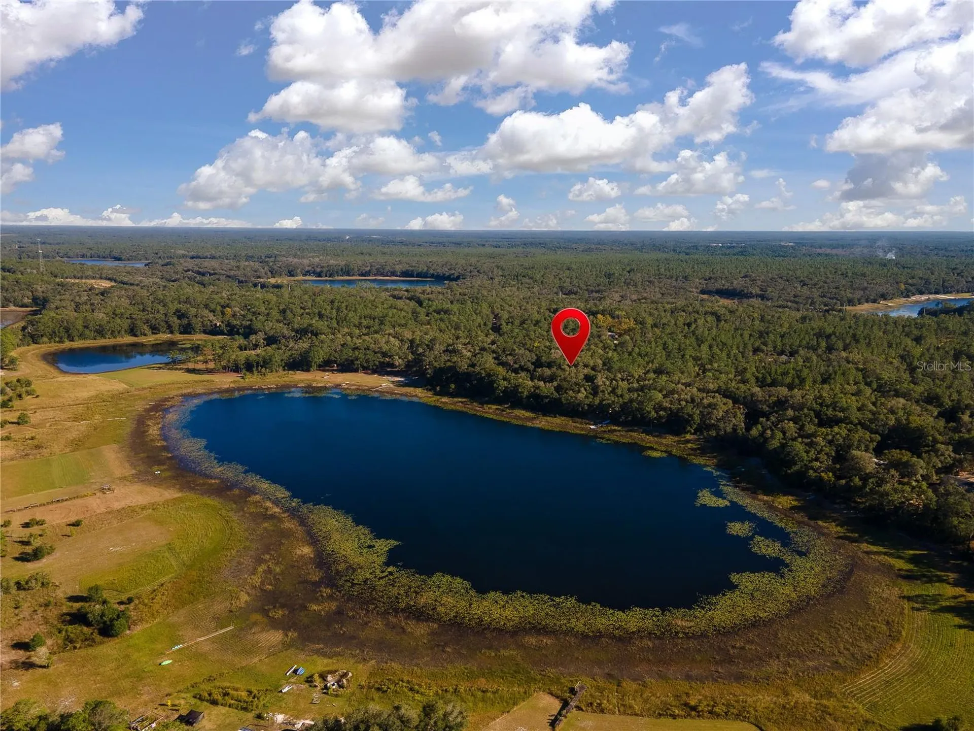 250 W West Lake Drive Hawthorne FL 32640