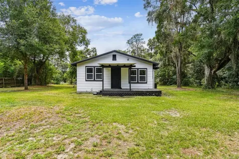 1910 W Knights Griffin Road Plant City FL 33565