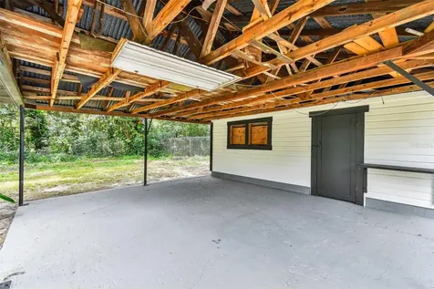 1910 W Knights Griffin Road Plant City FL 33565