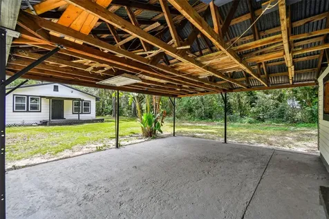 1910 W Knights Griffin Road Plant City FL 33565