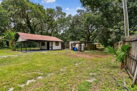 1910 W Knights Griffin Road Plant City FL 33565