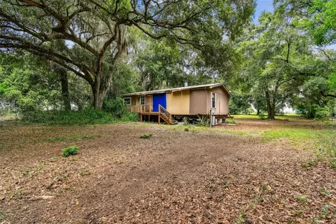1910 W Knights Griffin Road Plant City FL 33565
