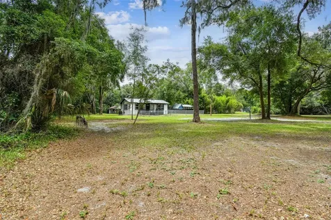 1910 W Knights Griffin Road Plant City FL 33565