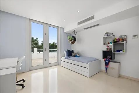 La Villa De Torrimar Reina Victoria Guaynabo PR 00969