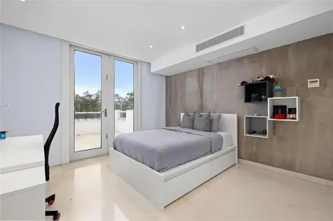 La Villa De Torrimar Reina Victoria Guaynabo PR 00969