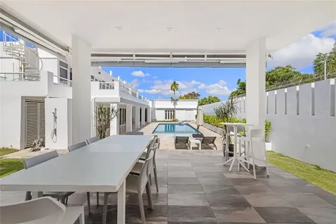 La Villa De Torrimar Reina Victoria Guaynabo PR 00969