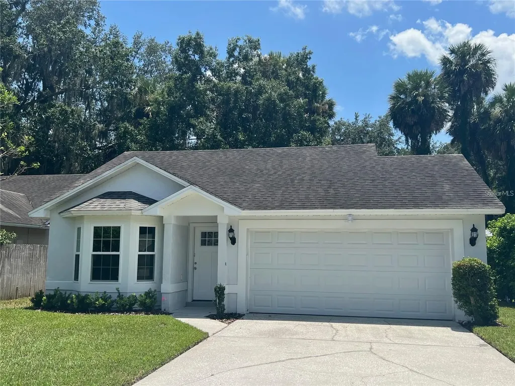204 Kelly Circle Sanford FL 32773