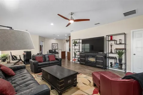 8325 NW 54th Street Gainesville FL 32653