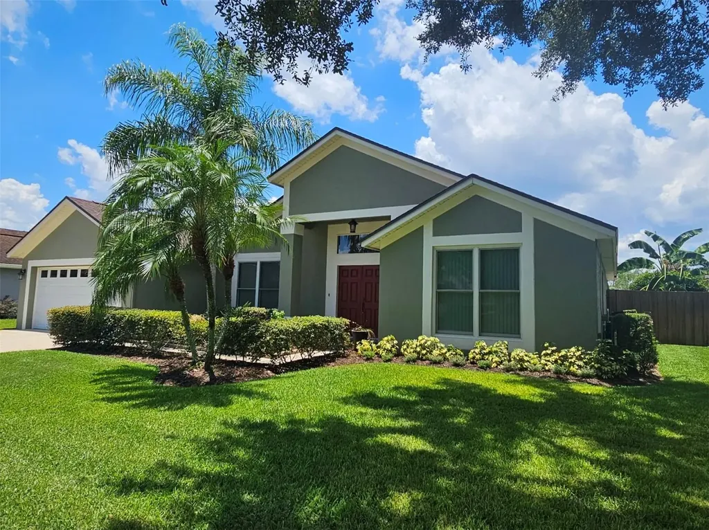811 Grovesmere Loop Ocoee FL 34761