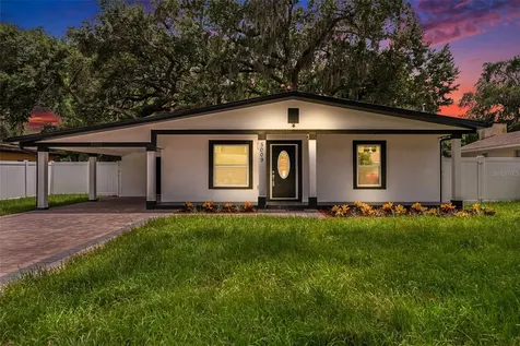 5009 E Cluster Avenue Tampa FL 33617