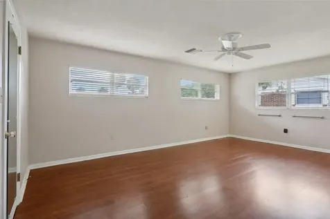 1105 N Palmetto Street Leesburg FL 34748