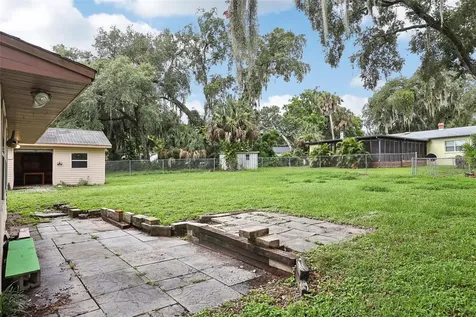 1105 N Palmetto Street Leesburg FL 34748