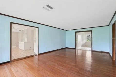 1105 N Palmetto Street Leesburg FL 34748