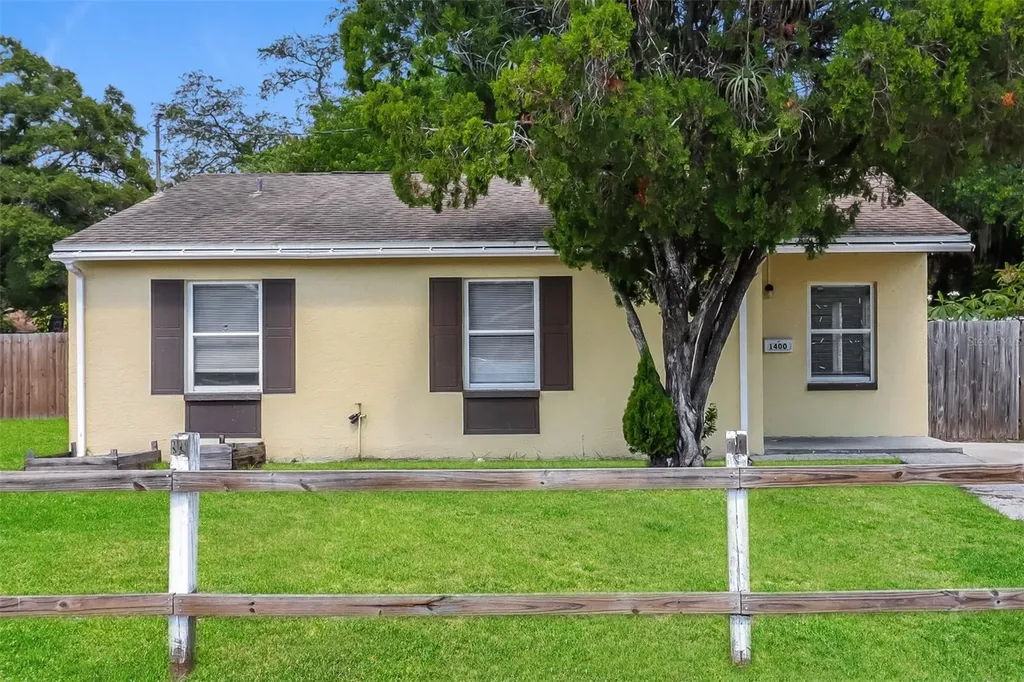 1400 43rd Street S St Petersburg FL 33711
