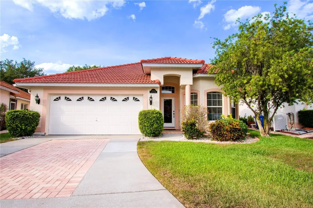 1104 Callista Avenue Valrico FL 33596