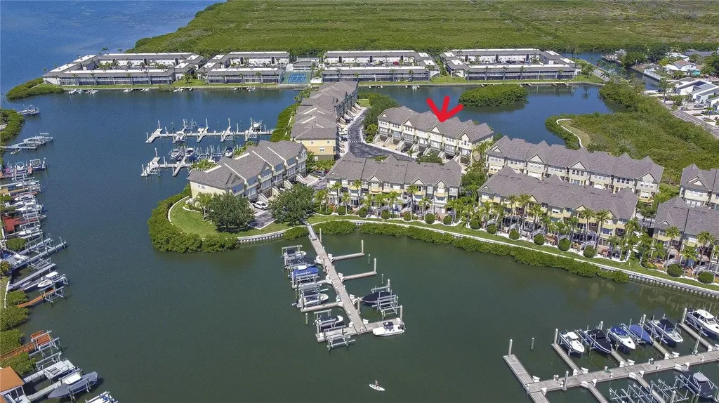 8705 Sunrise Jib Way Tampa FL 33615
