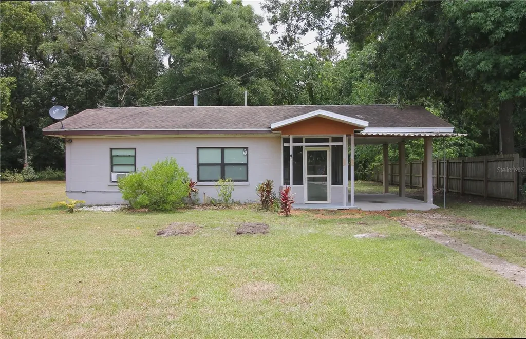 1811 SW 5th Avenue Ocala FL 34471