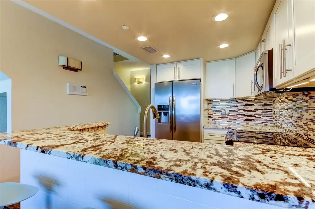 129 Brent Circle Oldsmar FL 34677