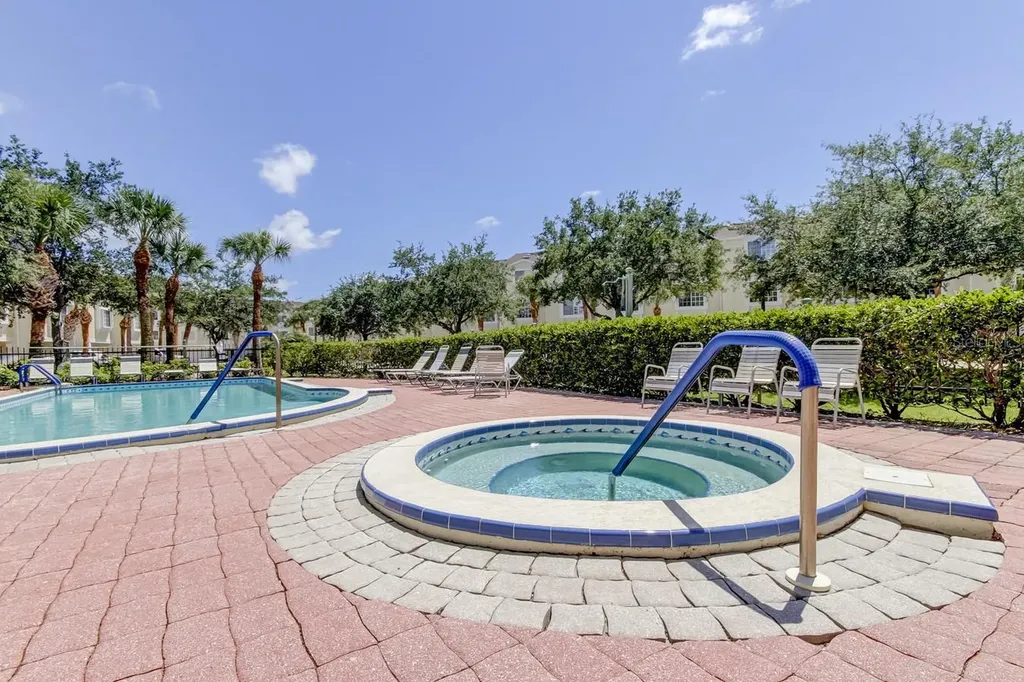129 Brent Circle Oldsmar FL 34677