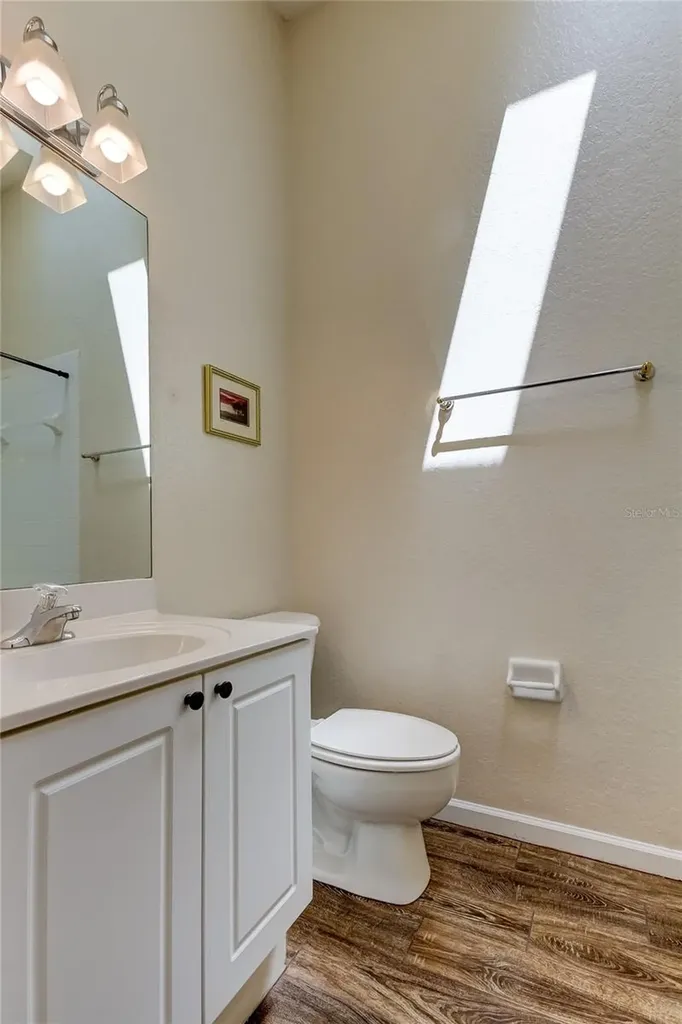 129 Brent Circle Oldsmar FL 34677