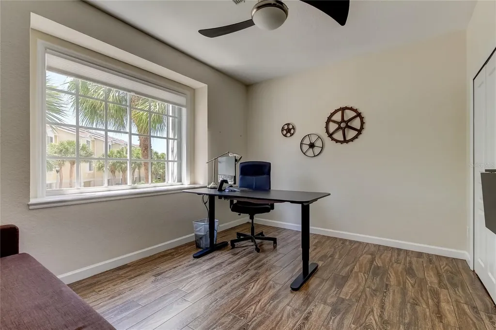 129 Brent Circle Oldsmar FL 34677